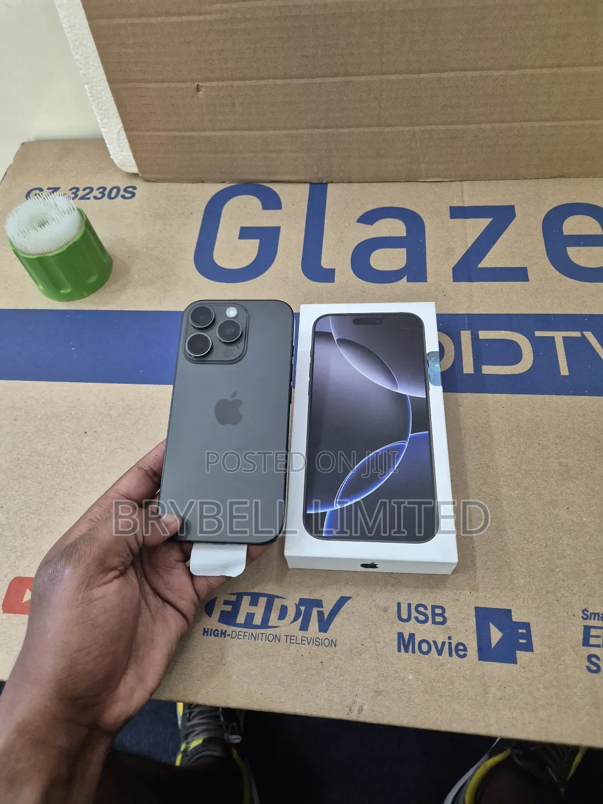 New Apple iPhone 16 Pro 256 GB Black