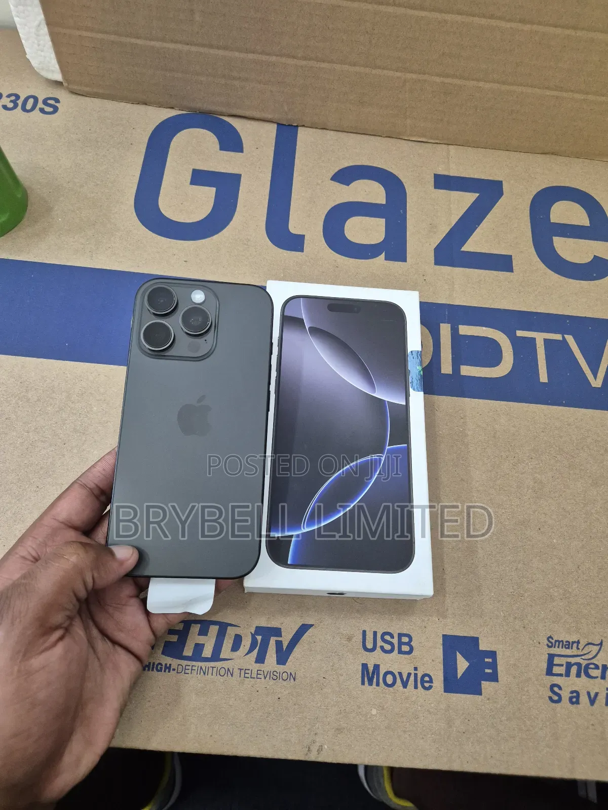 New Apple iPhone 16 Pro 256 GB Black