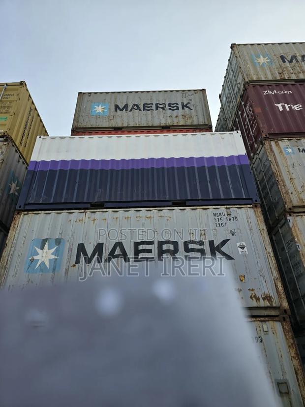 Clean Documented 20ft, 40ft Containers - main view