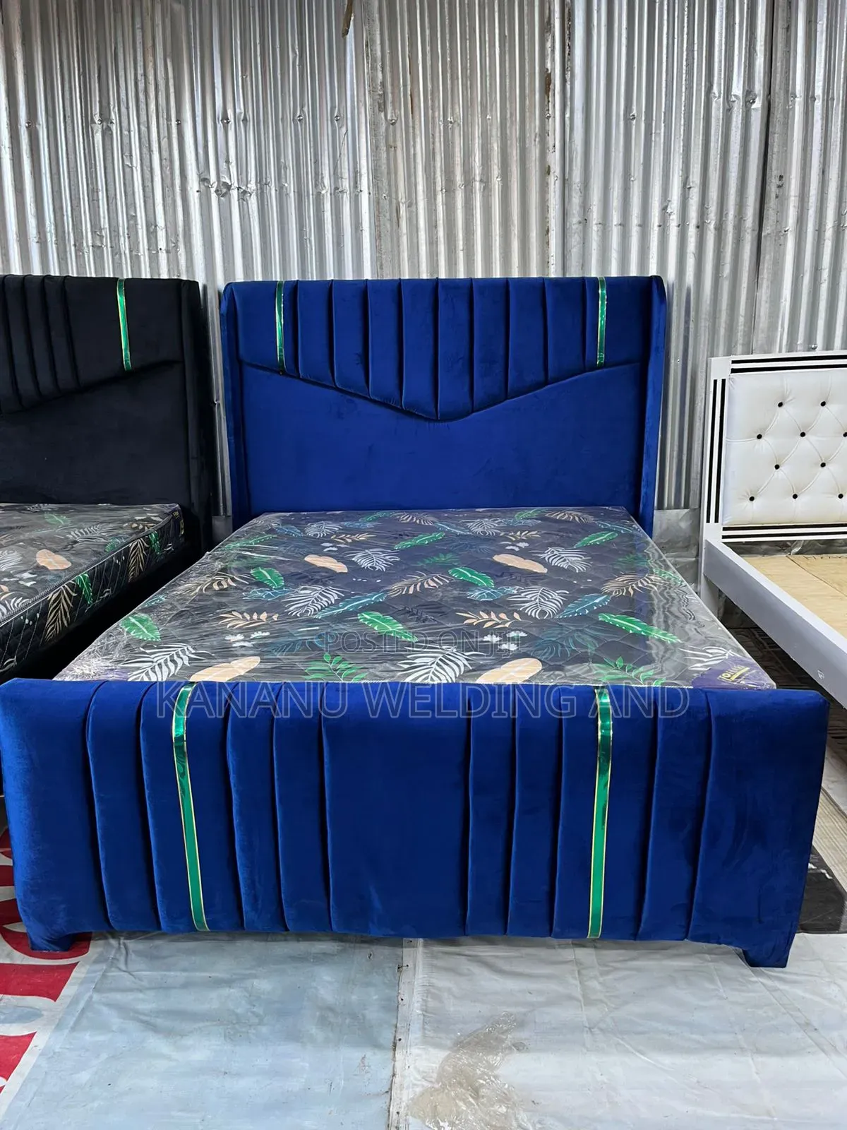 Blue Chester Bed 5*6