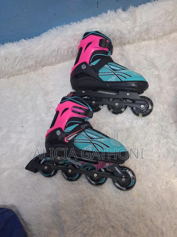 Adult Skates - thumbnail 3