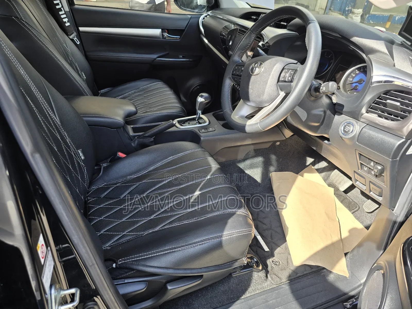 Toyota Hilux 2019 Black