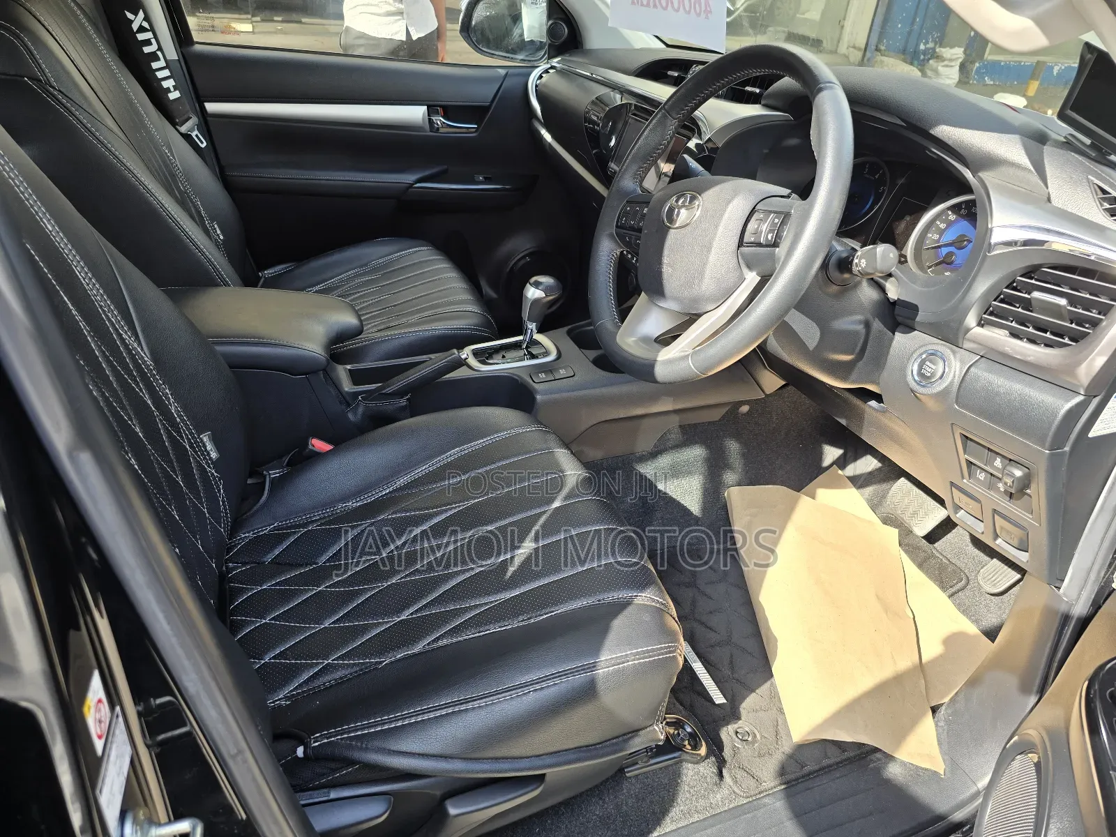 Toyota Hilux 2019 Black