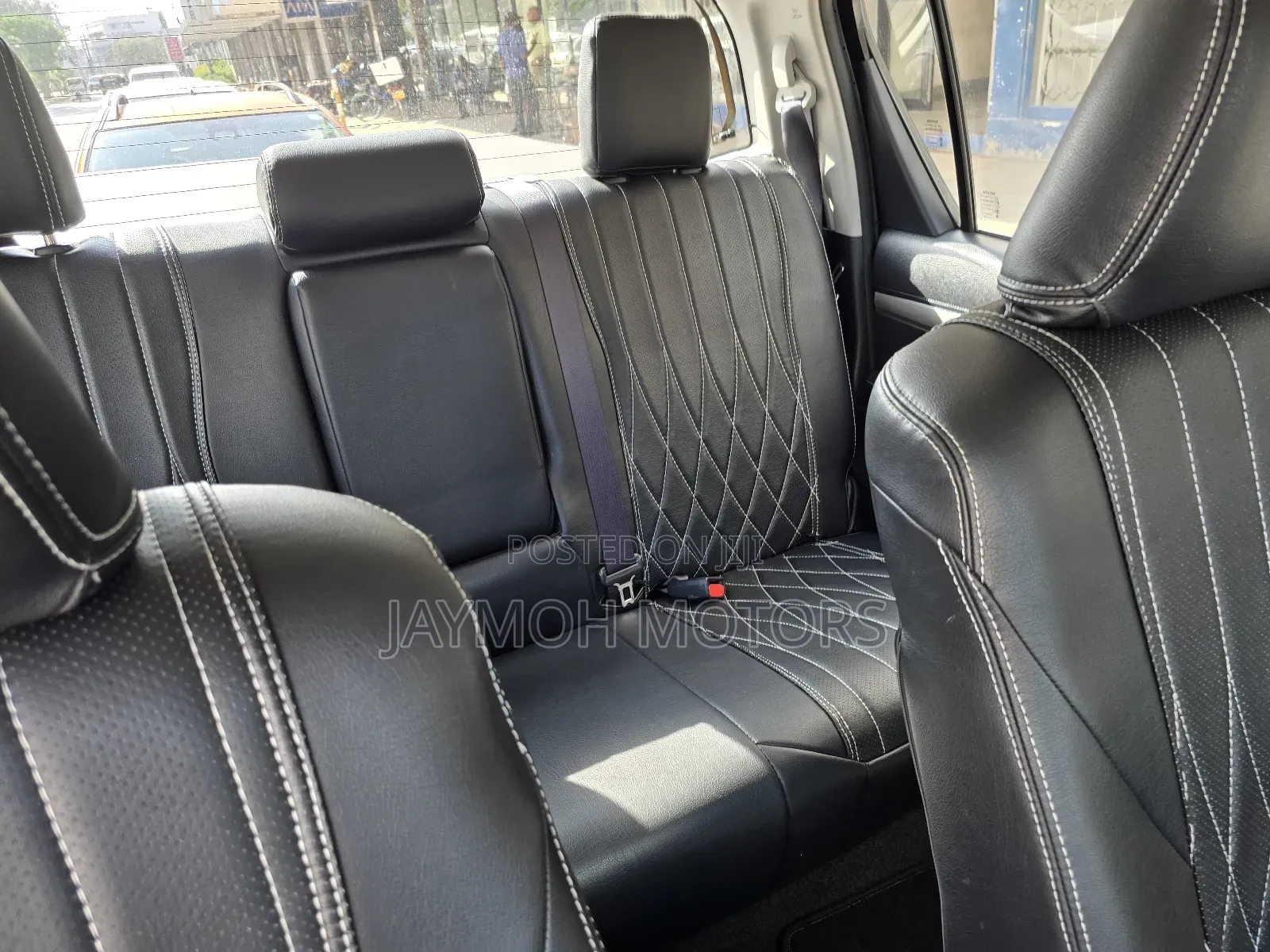Toyota Hilux 2019 Black