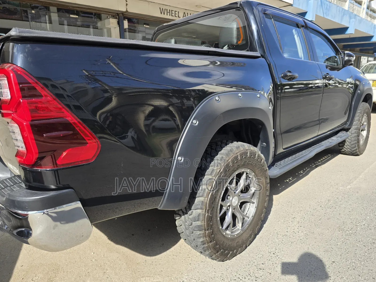 Toyota Hilux 2019 Black