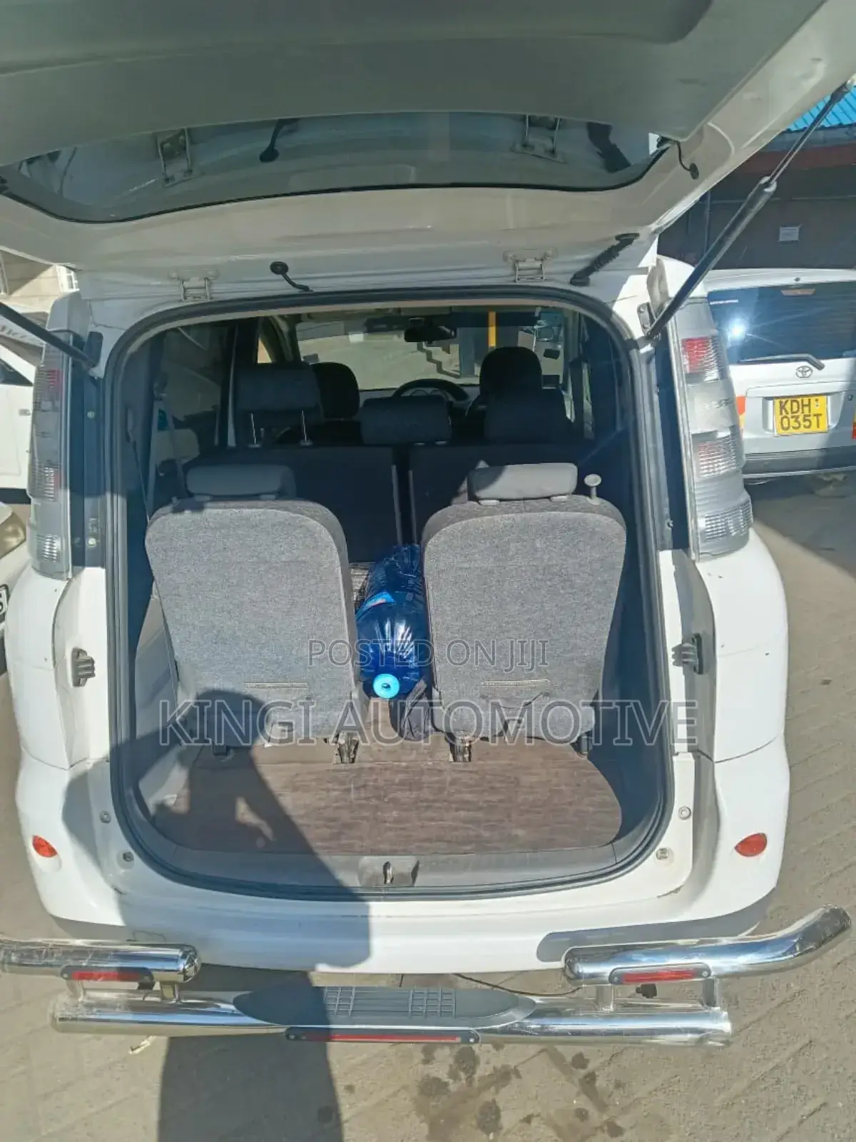 Toyota Sienta 2015 White