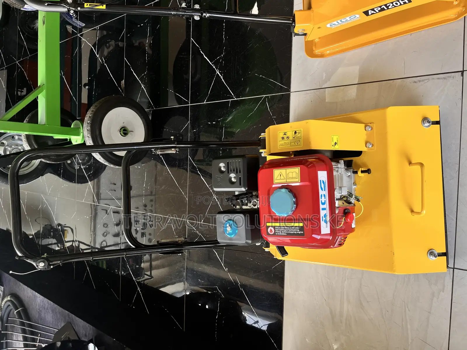 8hp Aico Japan 90kg Plate Compactor