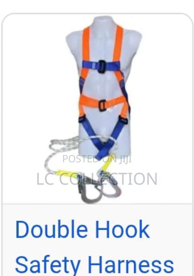 Double Hook Safety Harness - thumbnail 4