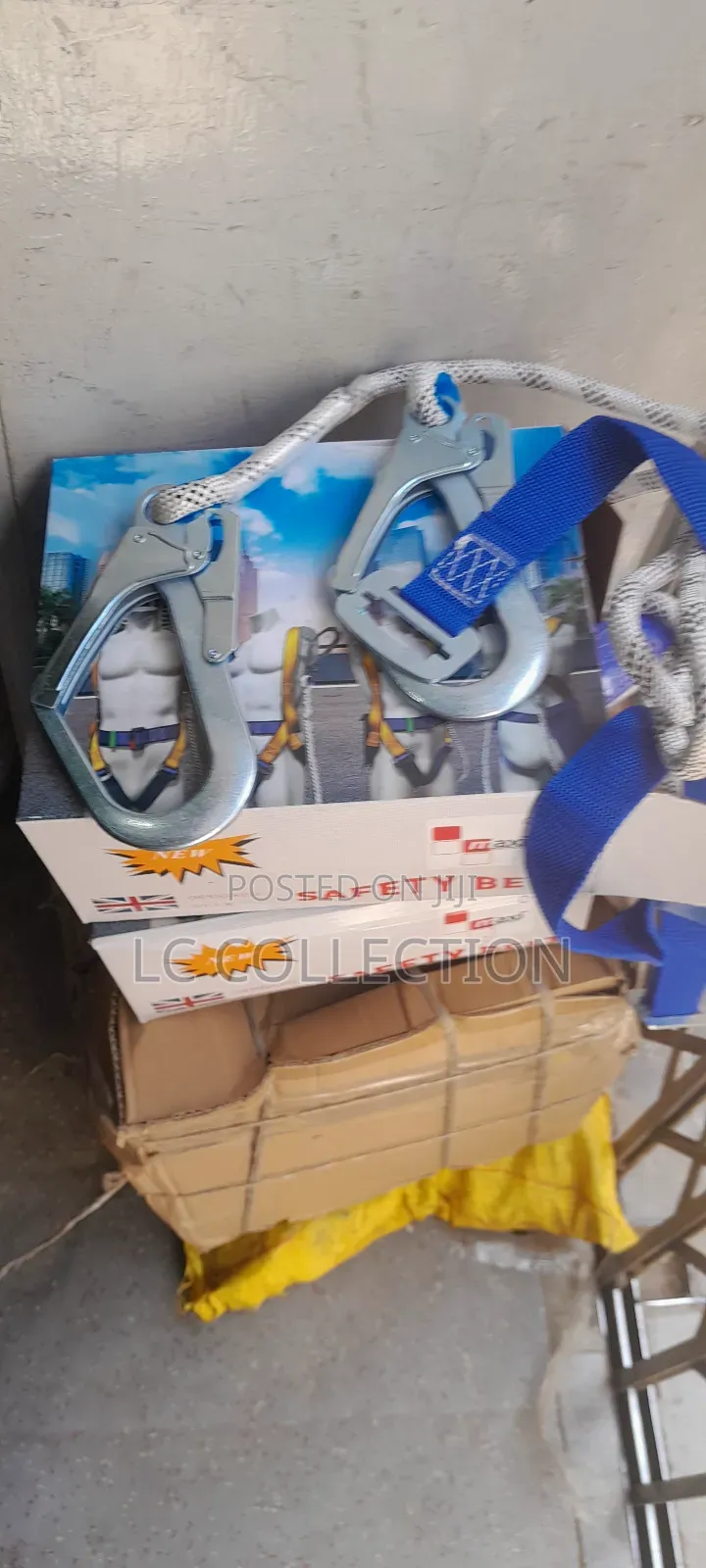 Full Body Safety Harness For Hanging