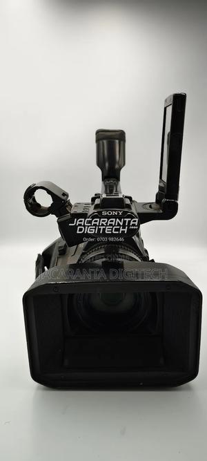 Sony PXW-160 - main view