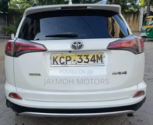 Toyota RAV4 2016 Pearl