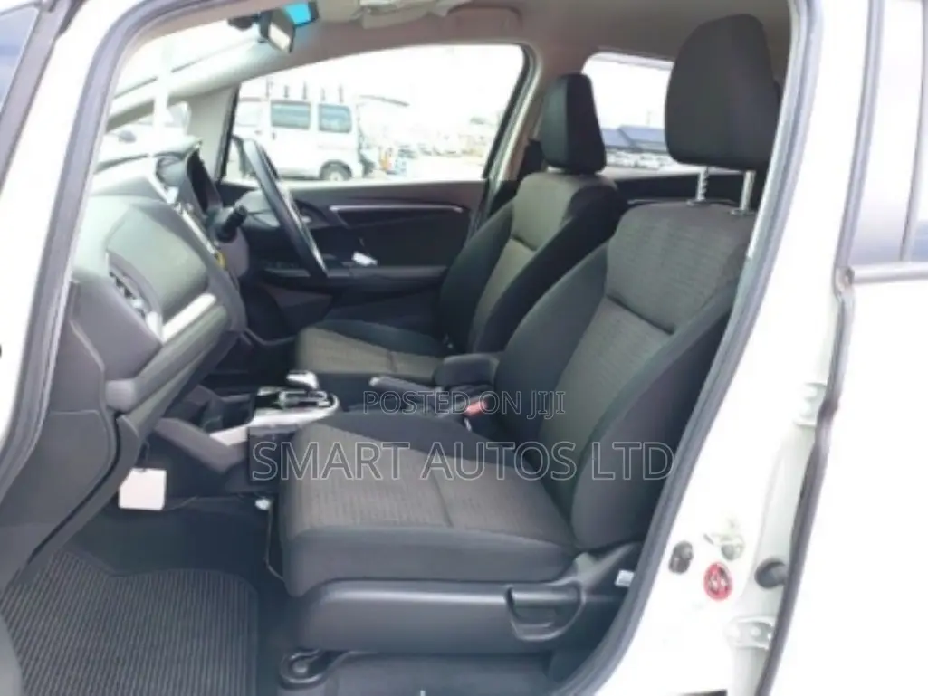 Honda Fit LX 2018 White