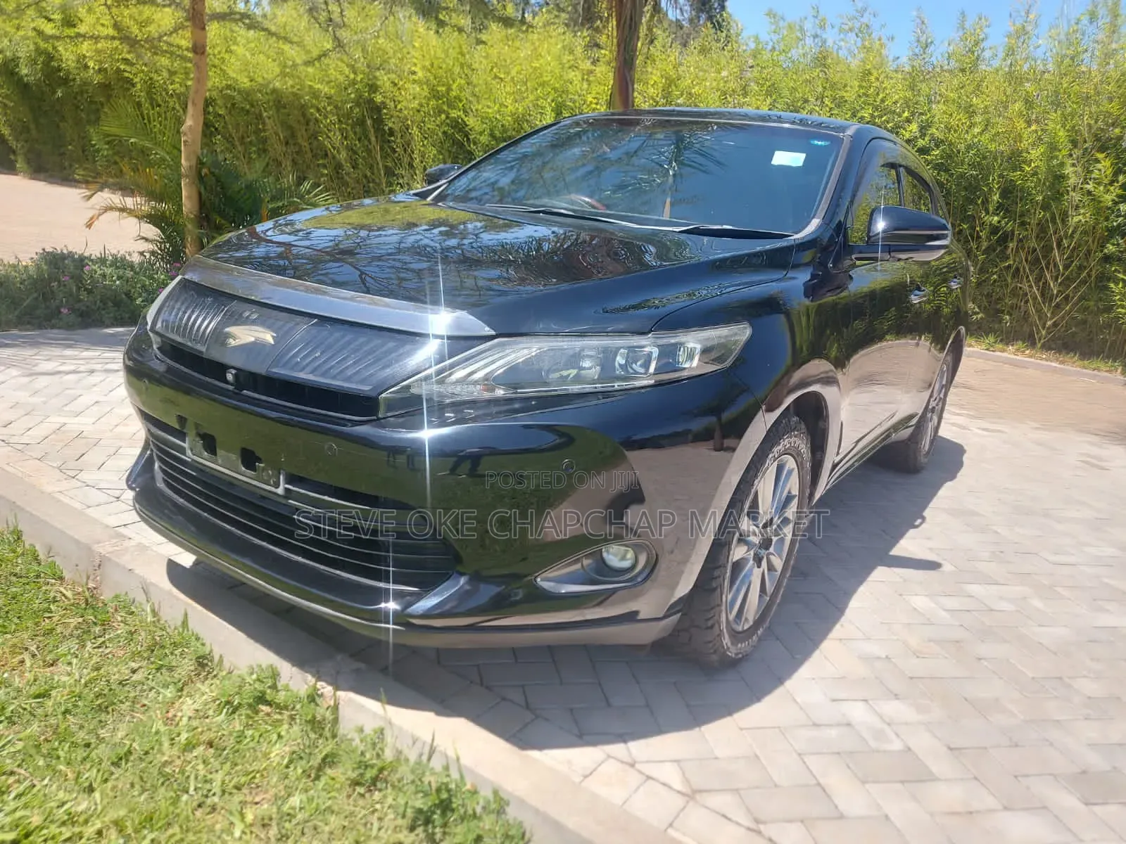 Toyota Harrier 2.0 2014 Matt Black