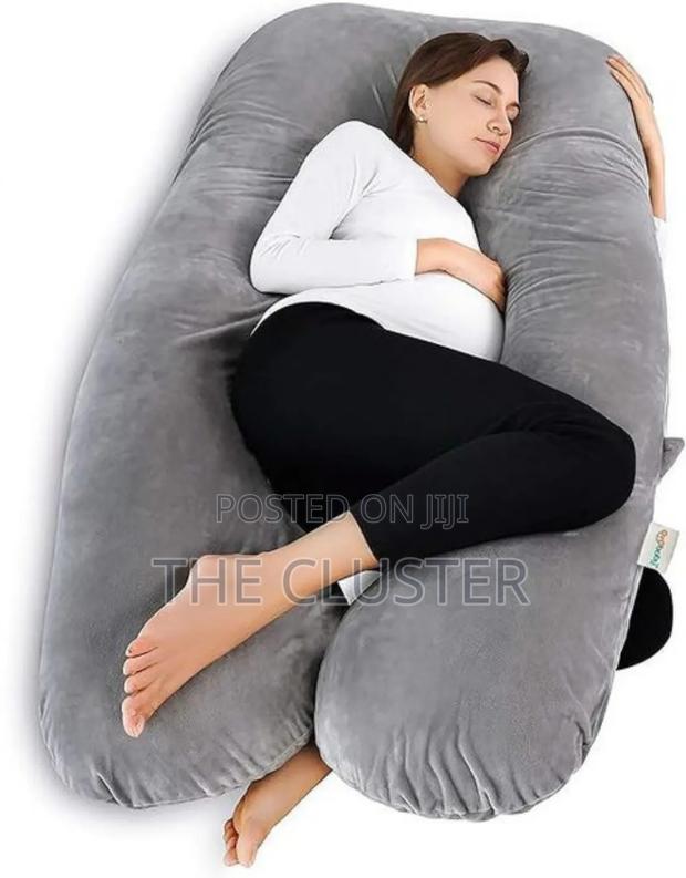 U Shaped Pregnancy Pillow - thumbnail 4