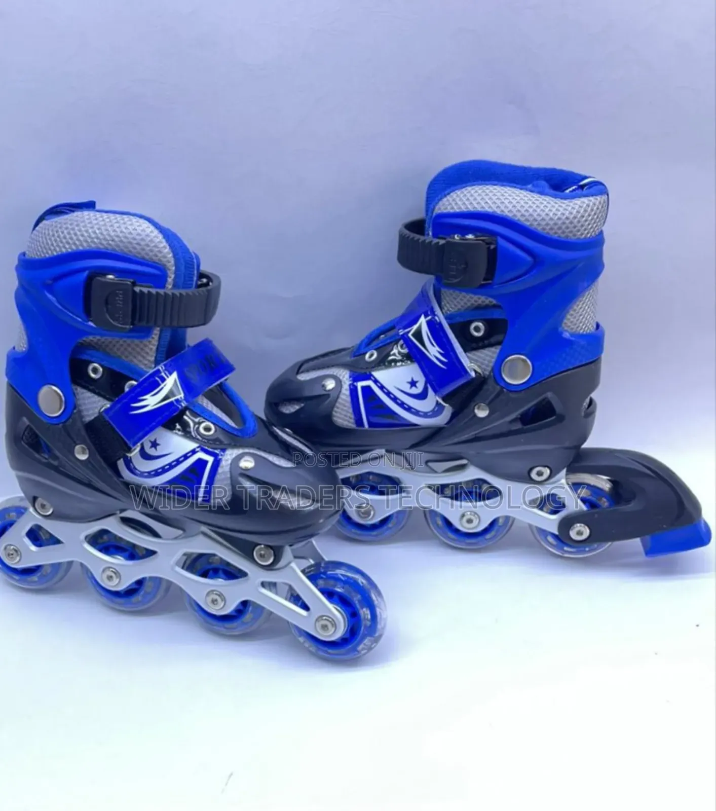 Inline Skate Shoes Available 
Blue
Size: 31 to 42