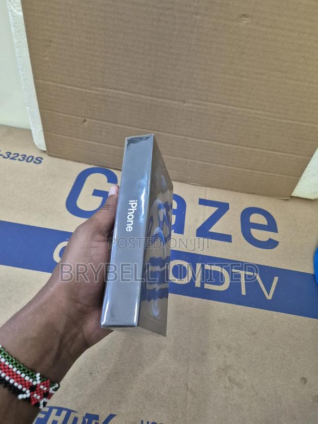 New Apple iPhone 12 Pro Max 256 GB Blue - thumbnail 4