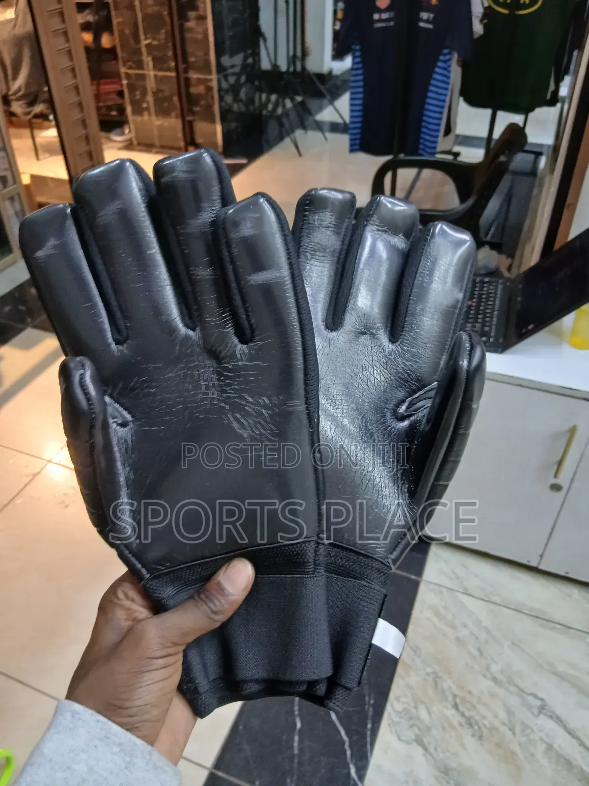 Adidas Pro Blackout – "Shot-Stopper" Goalkeeper Gloves