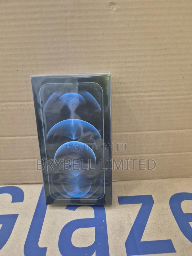 New Apple iPhone 12 Pro Max 256 GB Black - thumbnail 3