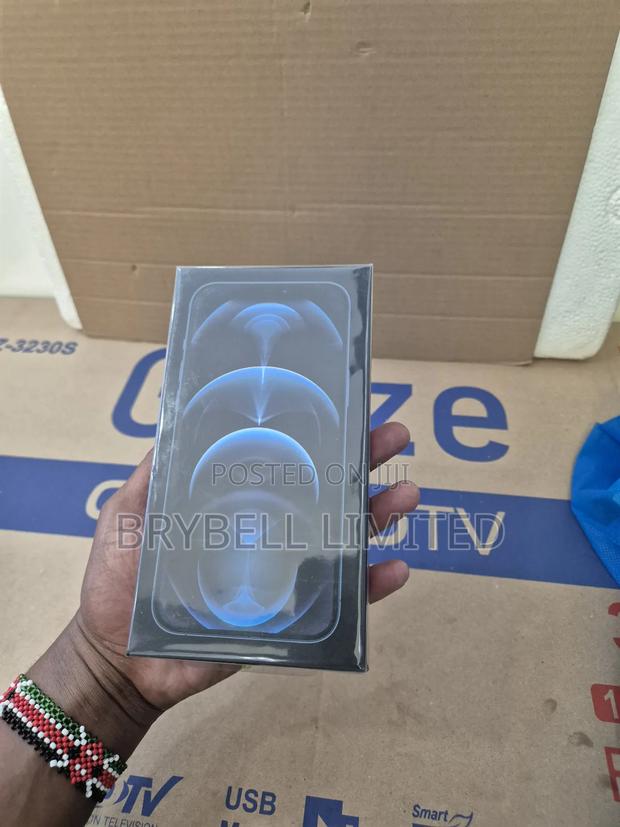 New Apple iPhone 12 Pro Max 256 GB Black - thumbnail 6