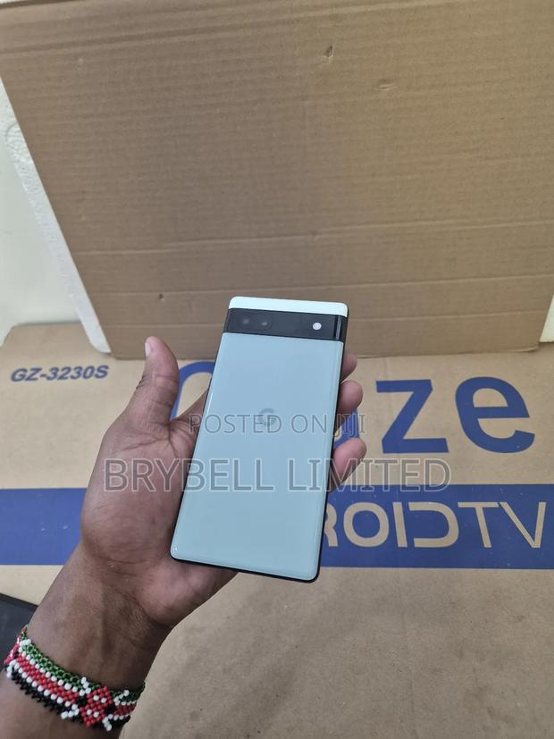 Google Pixel 6a 128 GB Green - main view