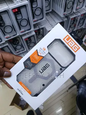 Pelica Uag iPhone 17 Pro Max Urban Armor Gear Magsafe Case