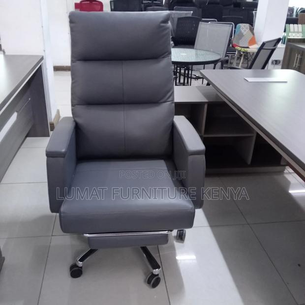 Relaxing Recliner Office Chair