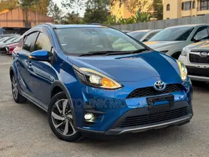 Toyota Aqua 2019 Blue