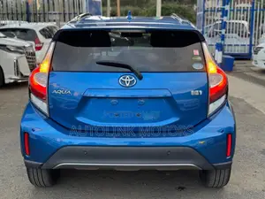 Toyota Aqua 2019 Blue