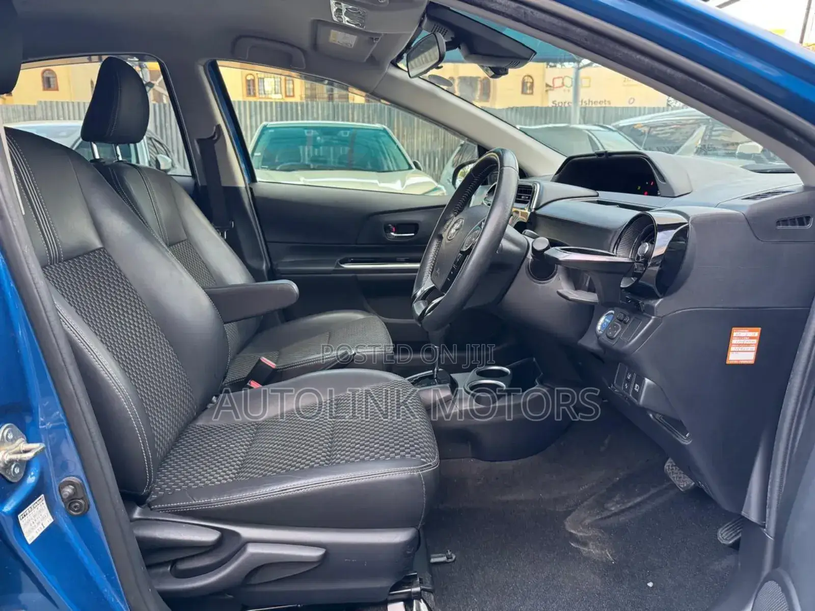 Toyota Aqua 2019 Blue