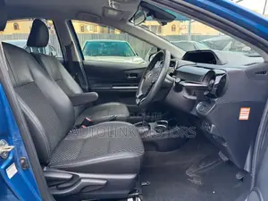 Toyota Aqua 2019 Blue