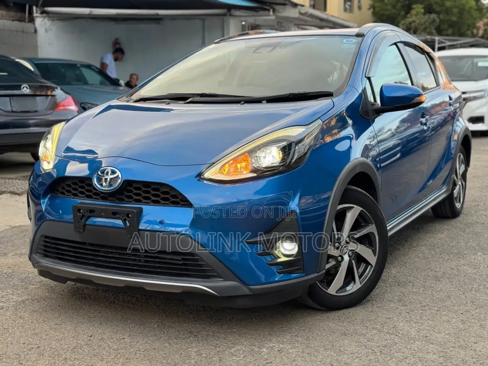 Toyota Aqua 2019 Blue