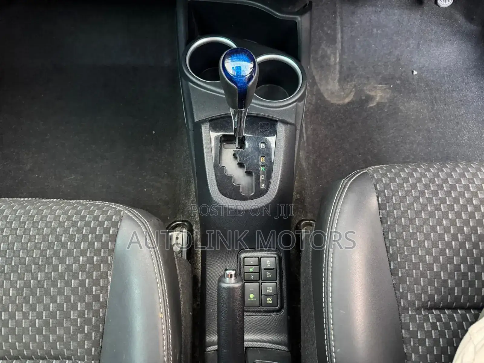 Toyota Aqua 2019 Blue