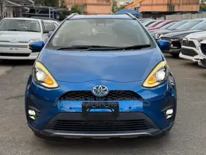 Toyota Aqua 2019 Blue