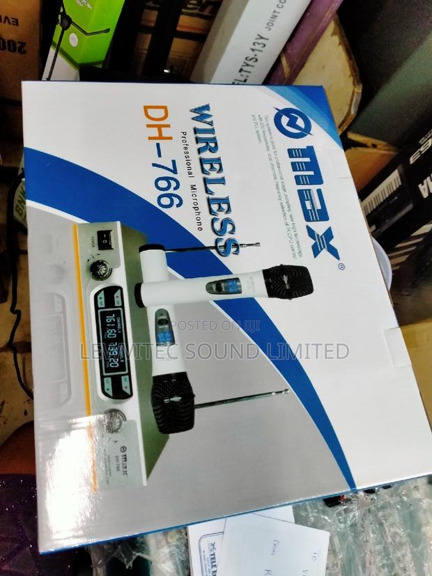 Max Wireless Microphone