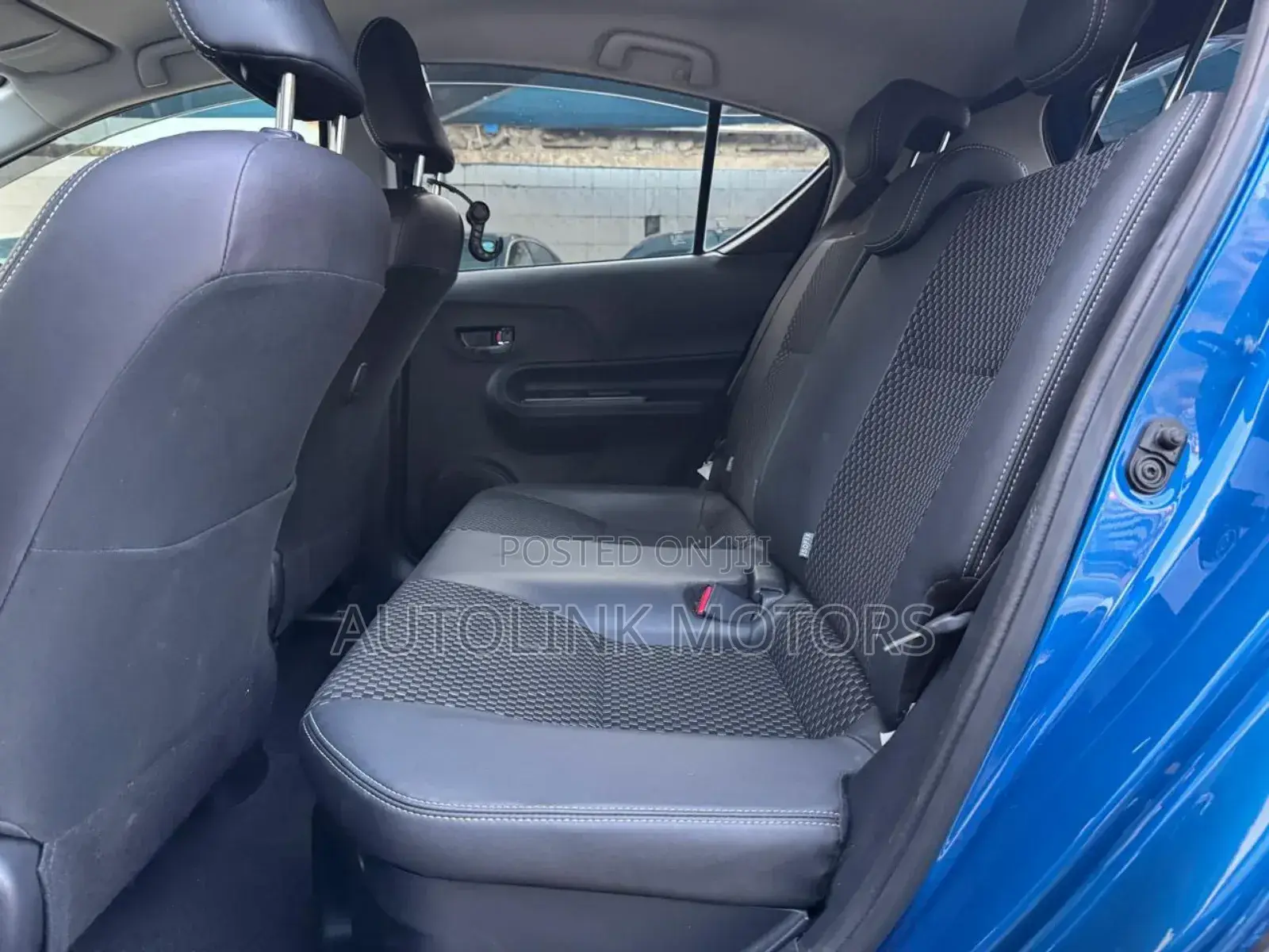 Toyota Aqua 2019 Blue