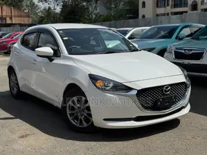 Mazda 2 2020 White