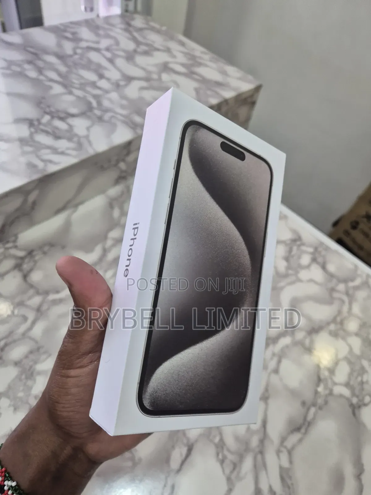 New Apple iPhone 15 Pro Max 256 GB Black
