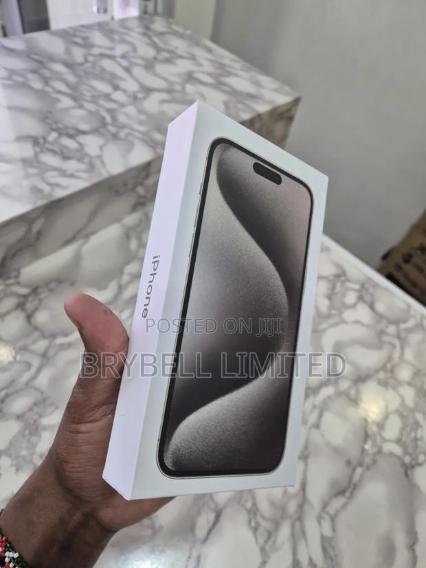 New Apple iPhone 15 Pro Max 256 GB Black - thumbnail 3