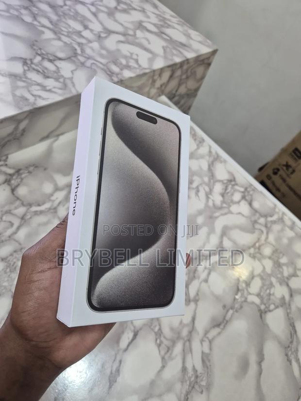 New Apple iPhone 15 Pro Max 256 GB Black - thumbnail 5