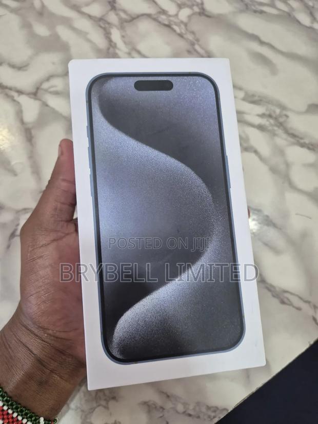 New Apple iPhone 15 Pro Max 256 GB Blue - thumbnail 3