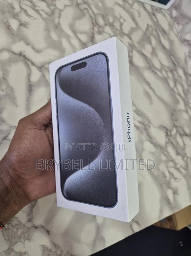 New Apple iPhone 15 Pro Max 256 GB Blue - thumbnail 6