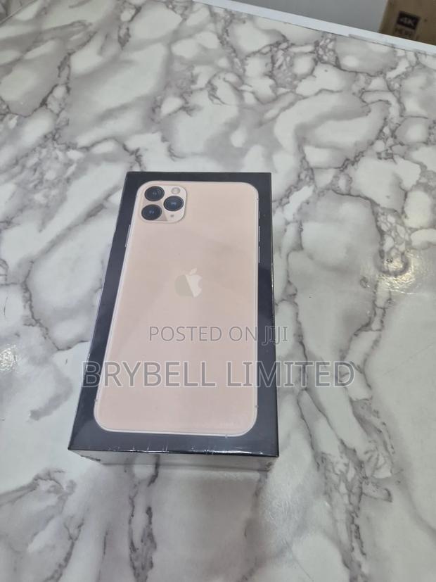 New Apple iPhone 11 Pro Max 256 GB Gold - thumbnail 4