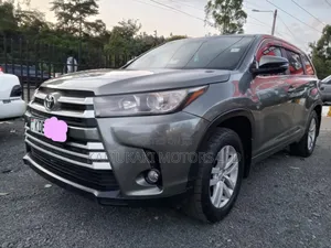 Toyota Kluger 2014 Gray