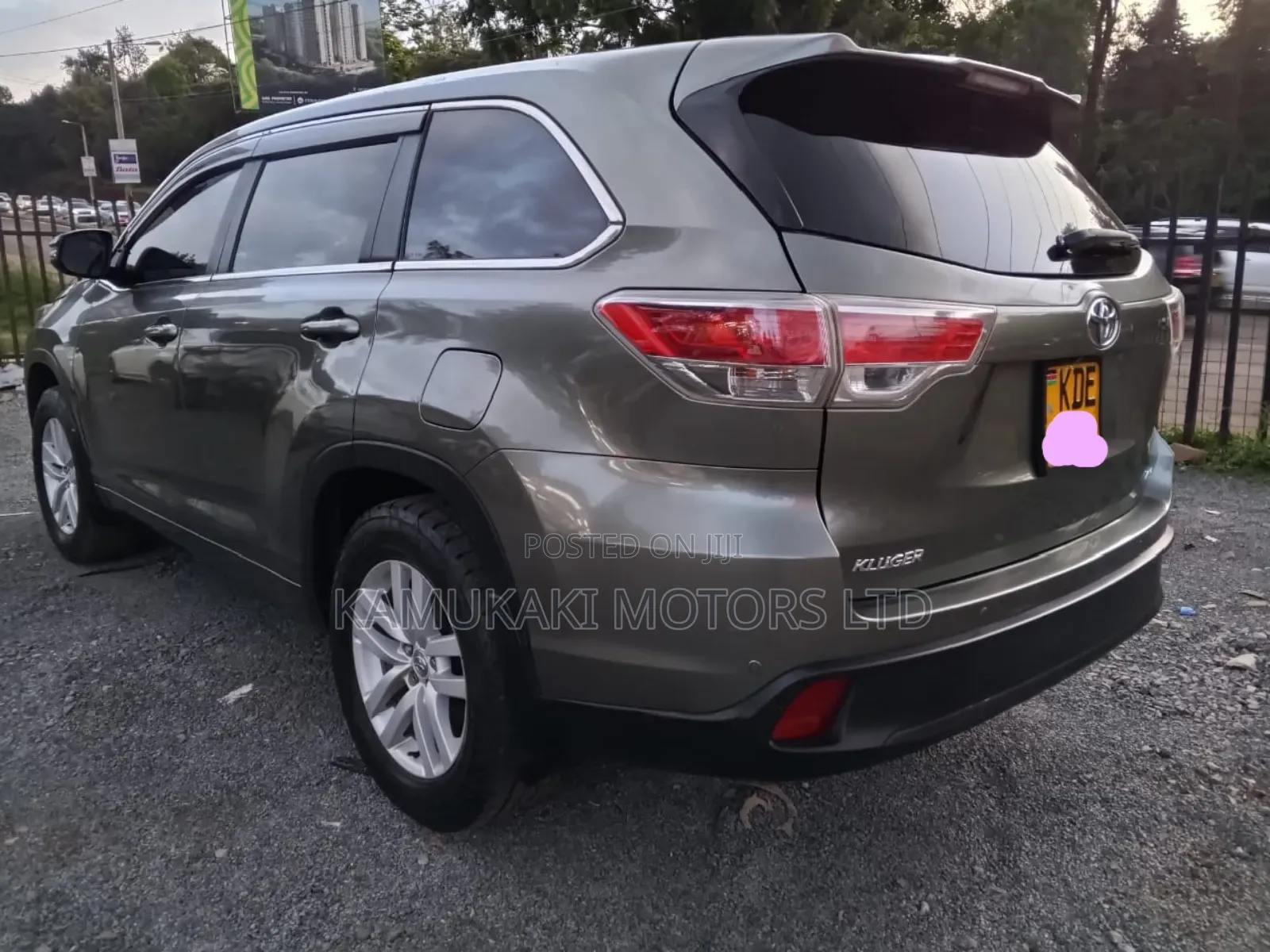 Toyota Kluger 2014 Gray
