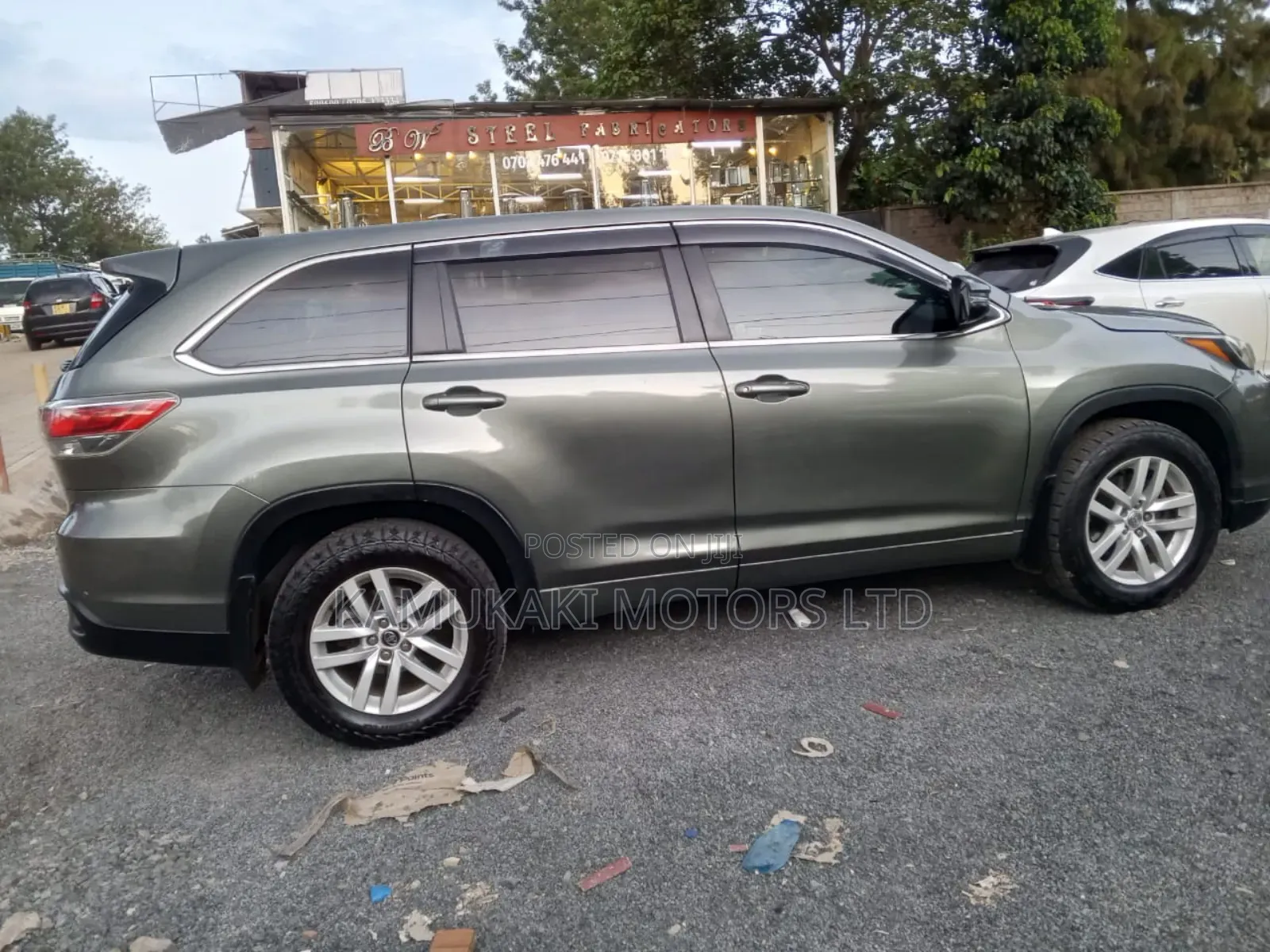 Toyota Kluger 2014 Gray