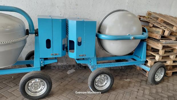 Aico Japan 500litres Concrete Mixer Machine With 10hp Engine.