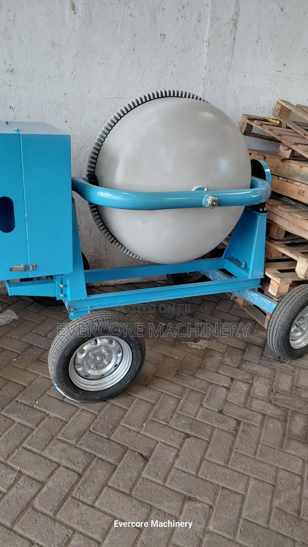 Aico Japan 500litres Concrete Mixer Machine With 10hp Engine. - thumbnail 3