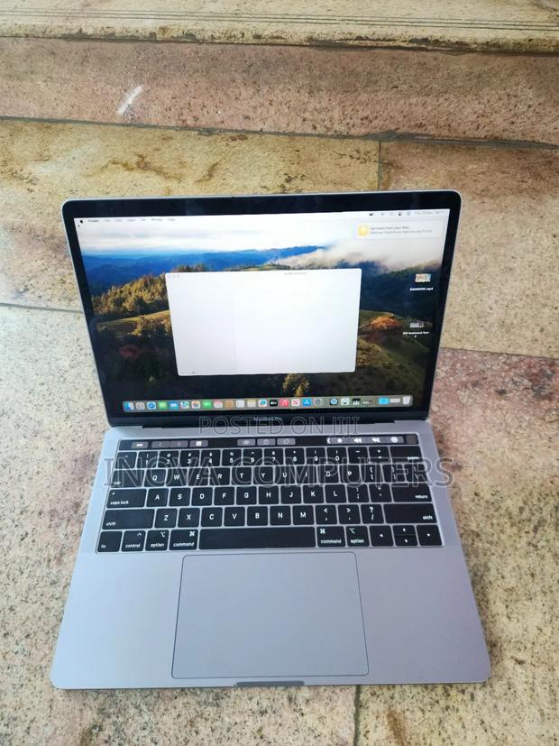 Laptop Apple MacBook Pro 2019 16GB Intel Core I7 SSD 1T - main view