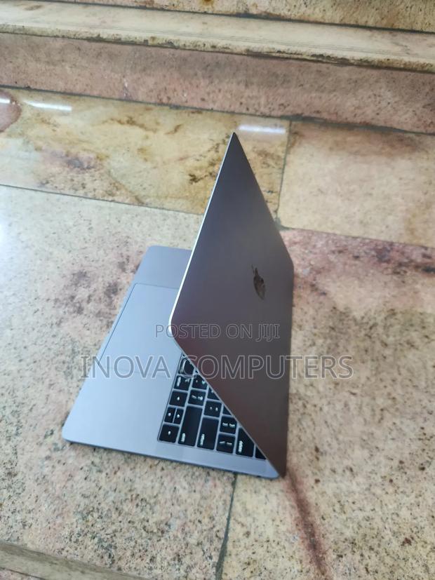 Laptop Apple MacBook Pro 2019 16GB Intel Core I7 SSD 1T - thumbnail 2