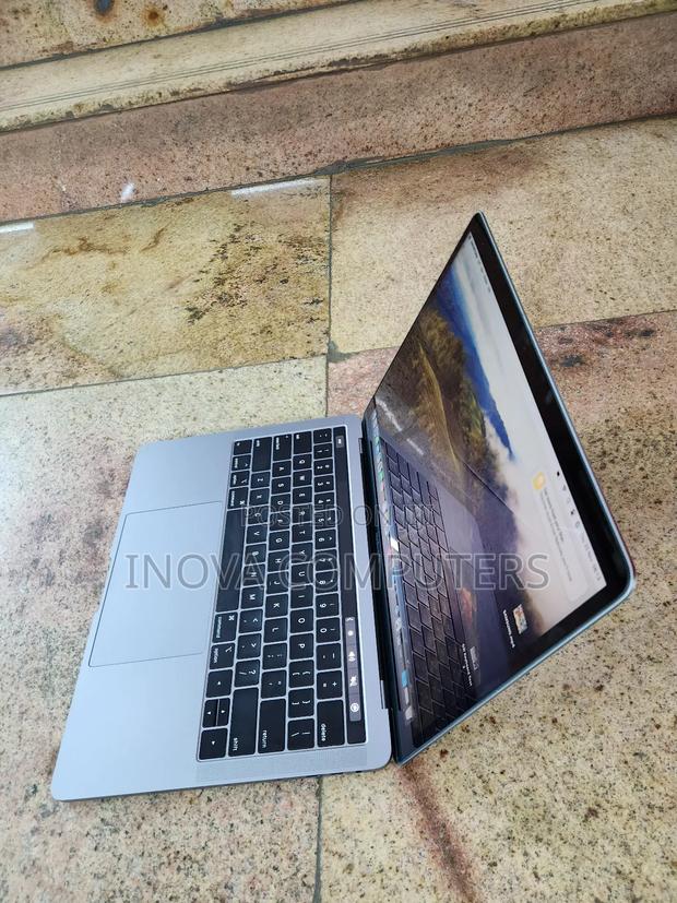 Laptop Apple MacBook Pro 2019 16GB Intel Core I7 SSD 1T - thumbnail 3